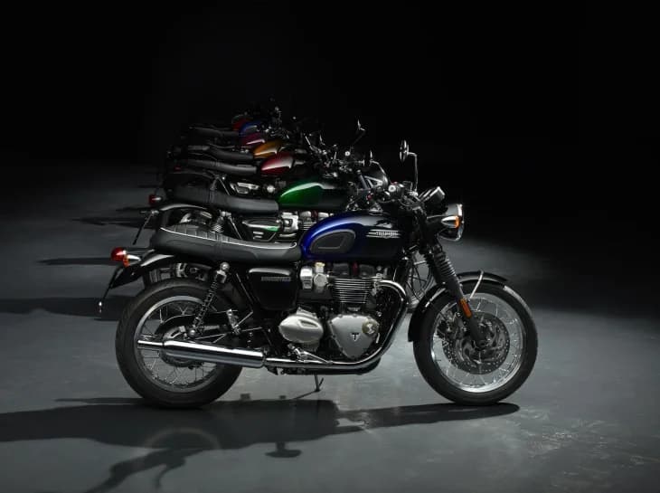 Triumph lança série Bonneville Stealth Editions