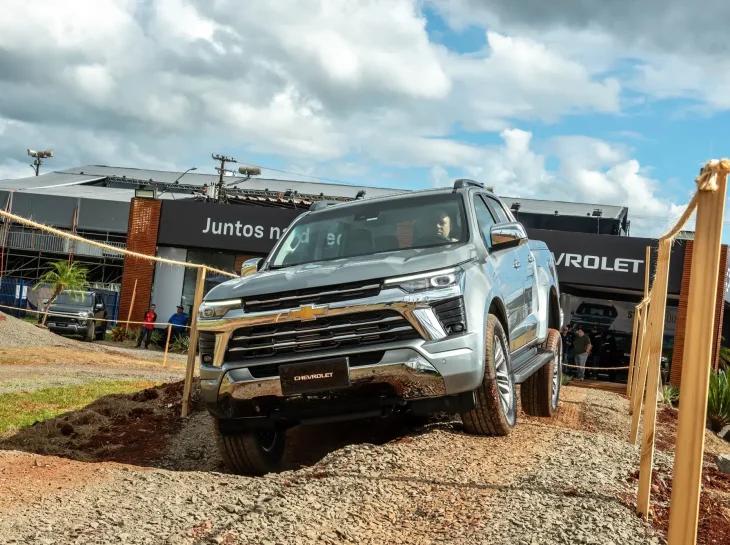 S10 aproveita oportunidade e apronta mais uma