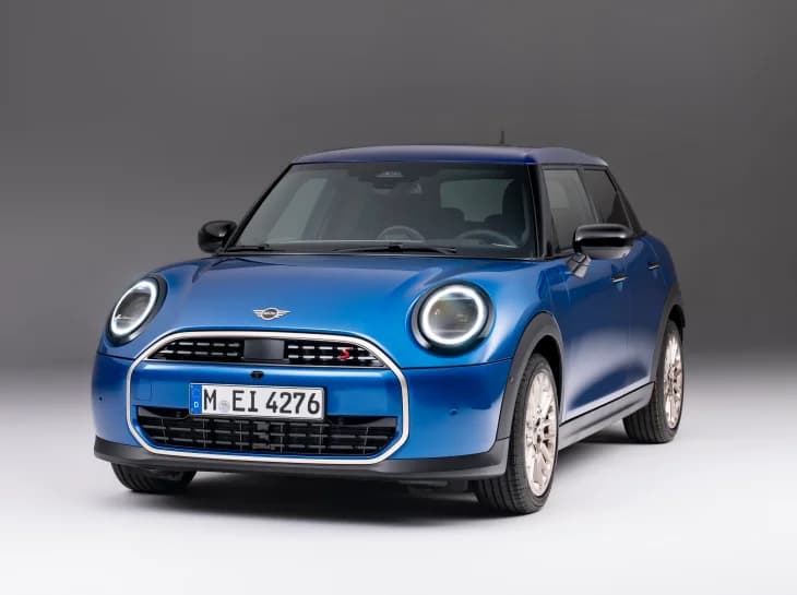 Mini Cooper é eleito carro do ano pelas mulheres