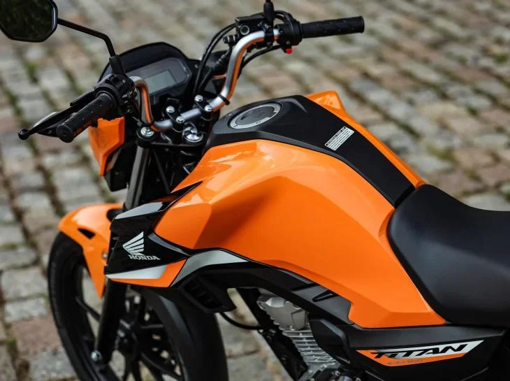 Moto mais econômica faz 62,8 km/l; veja o top 10