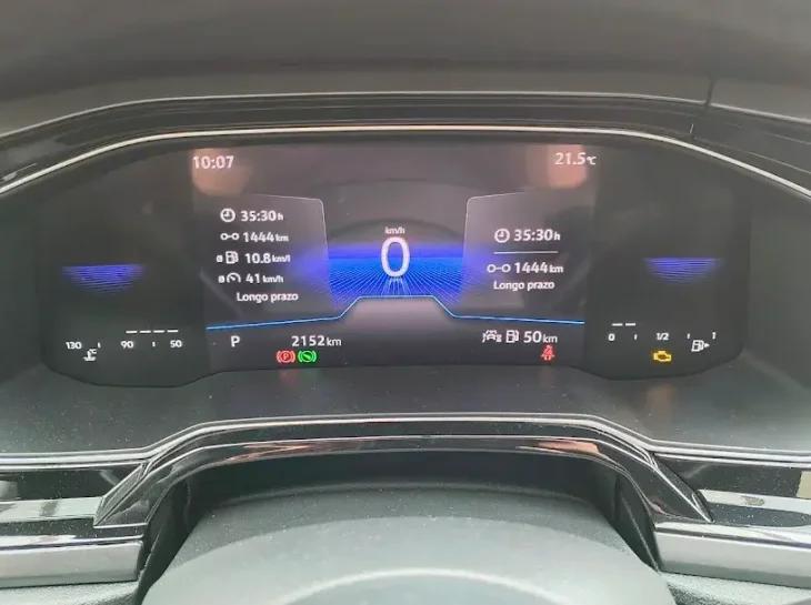 Velocímetro mostra velocidade diferente da real