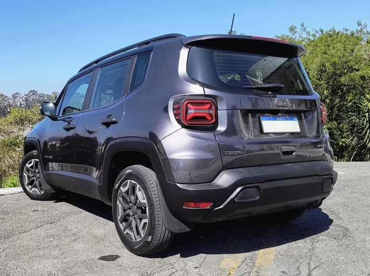 Jeep Renegade Altitude: fôlego de novinho