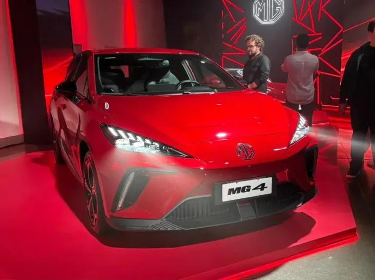 MG estreia no Brasil com três modelos elétricos