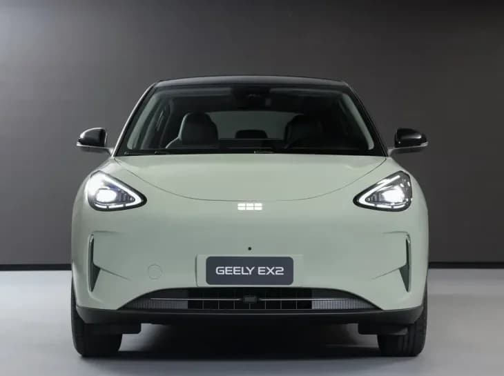 Geely: 25 mil carros vendidos em um ano de Brasil