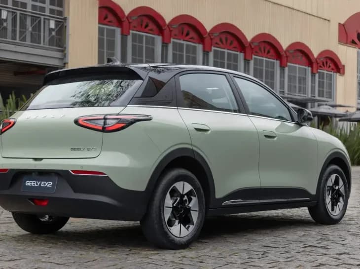 Vendas do Geely EX2 crescem 499,5%