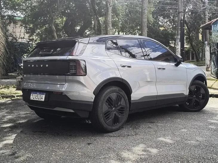 EX30 Cross Country: razões para ter e para passar