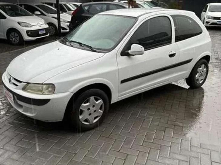 Carros até R$ 15 mil: os 9 melhores modelos