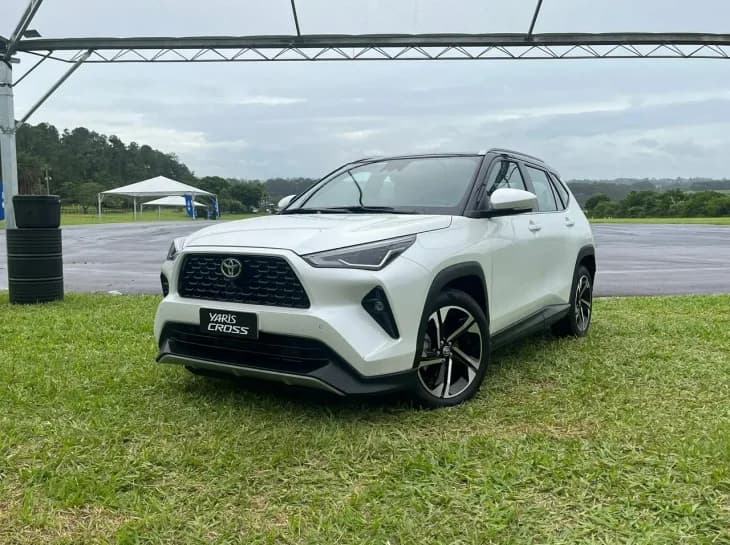 Toyota Yaris Cross tem equilíbrio e vai supreender