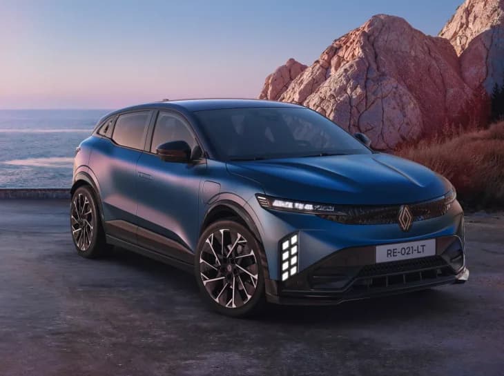 Renault Megane E-Tech fica mais refinado