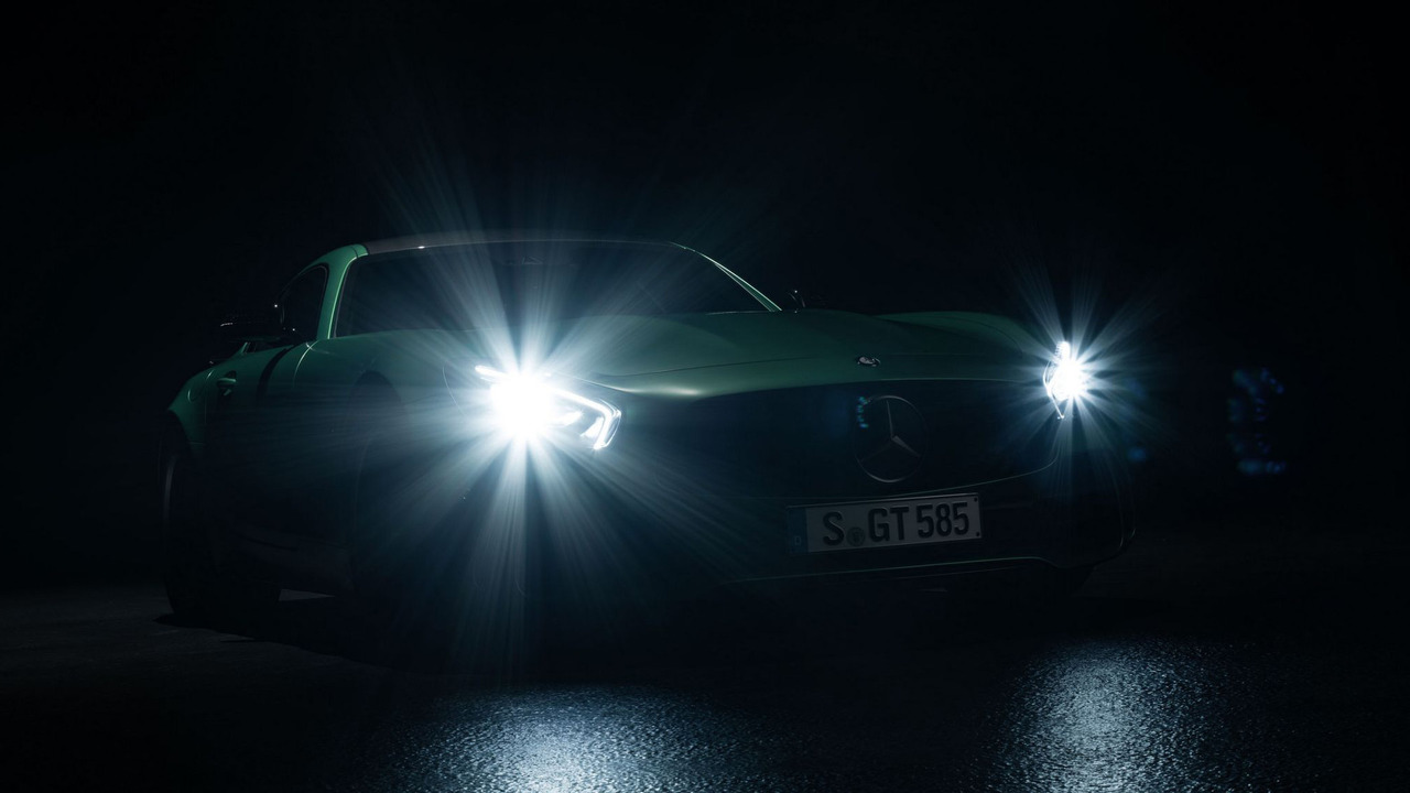 Mercedes Amg Gt R Teaser Image