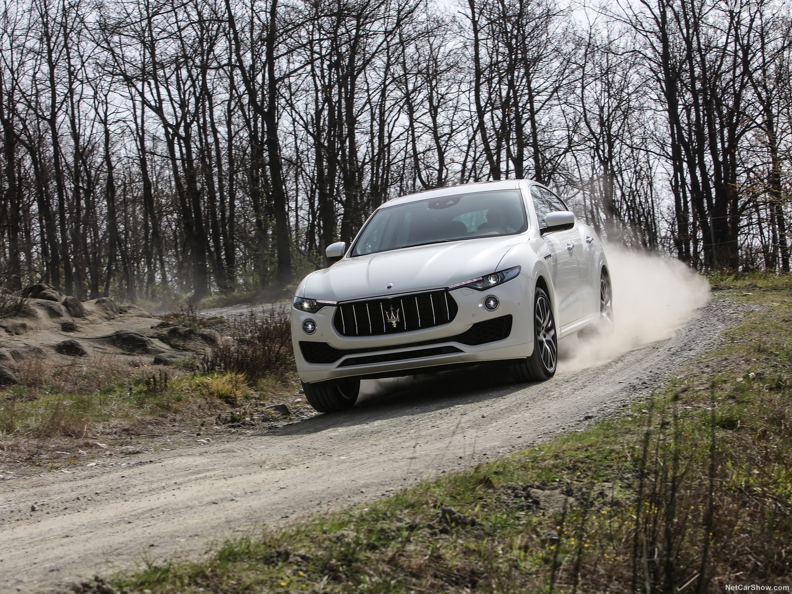 Maserati Levante 2017 1600 13