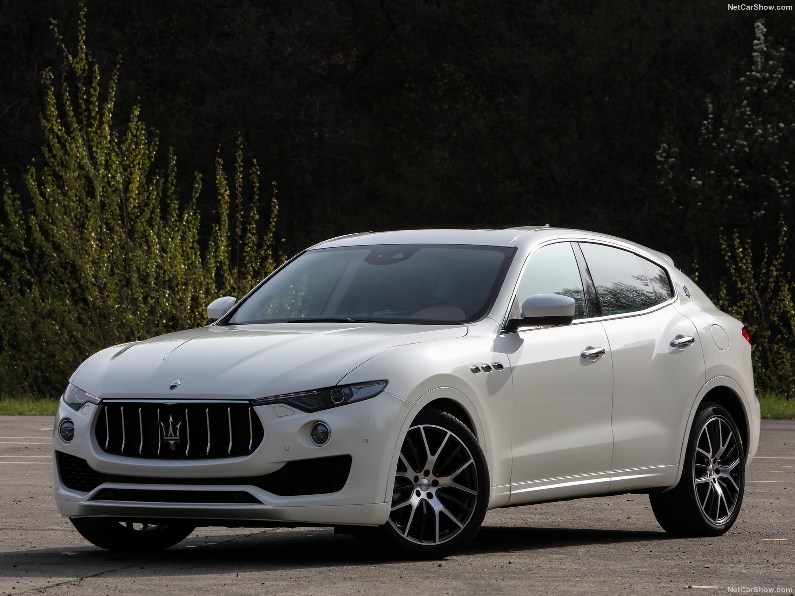 Maserati Levante 2017 1600 03