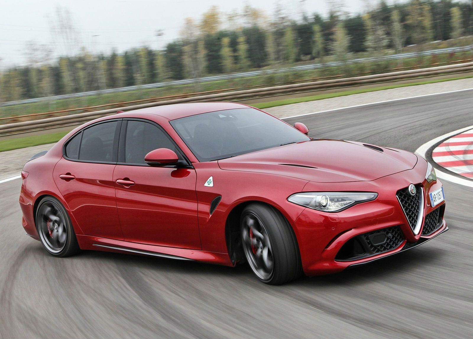 Alfa Romeo Giulia Quadrifoglio 2016 1600 2f