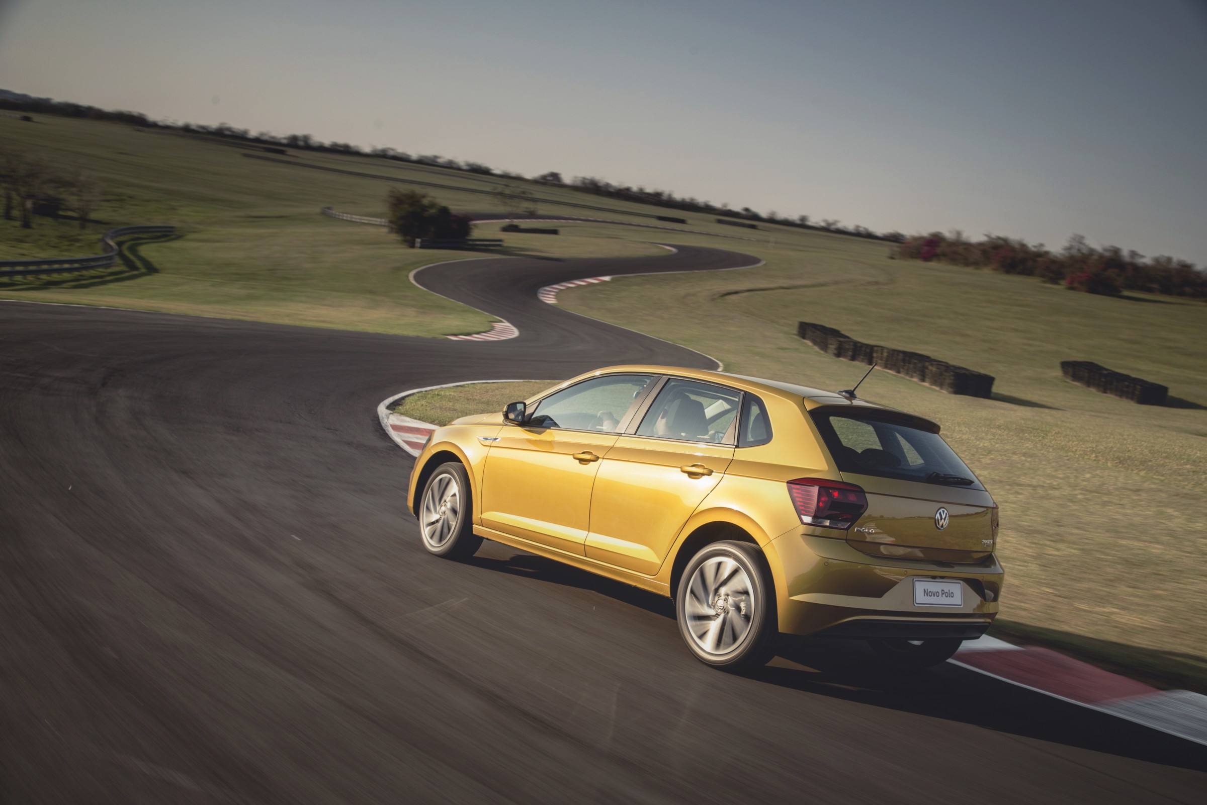 Novo Volkswagen Polo 2018