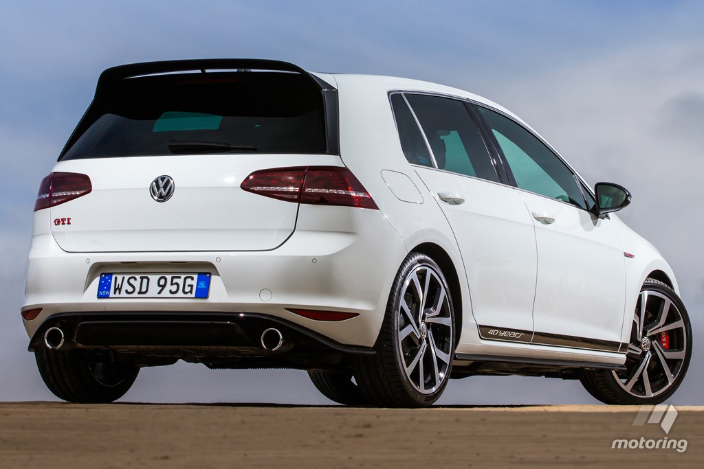  Volkswagen Golf GTI 40 Years          