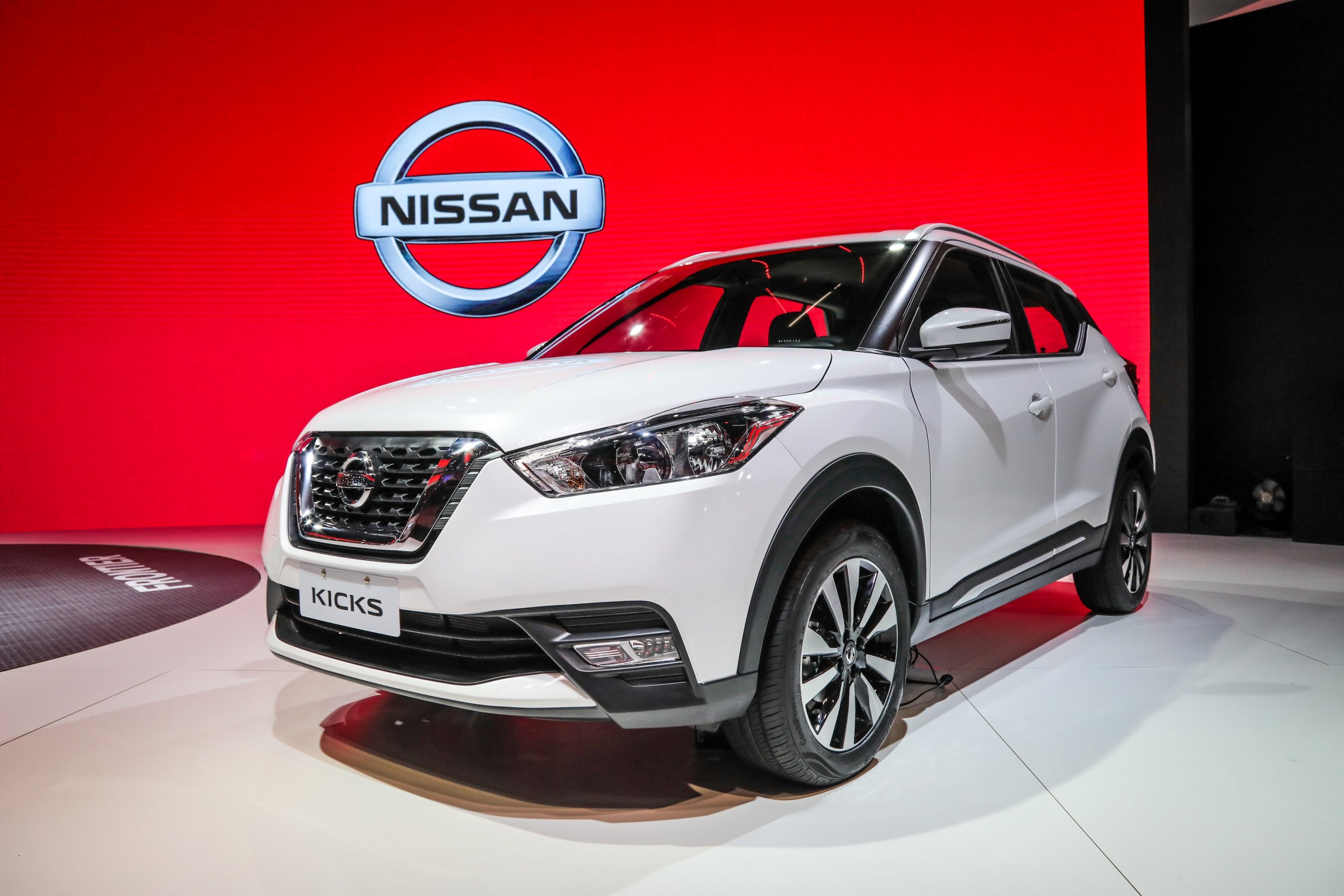 Nissan Kicks SV Limited chega por R$ 84.900