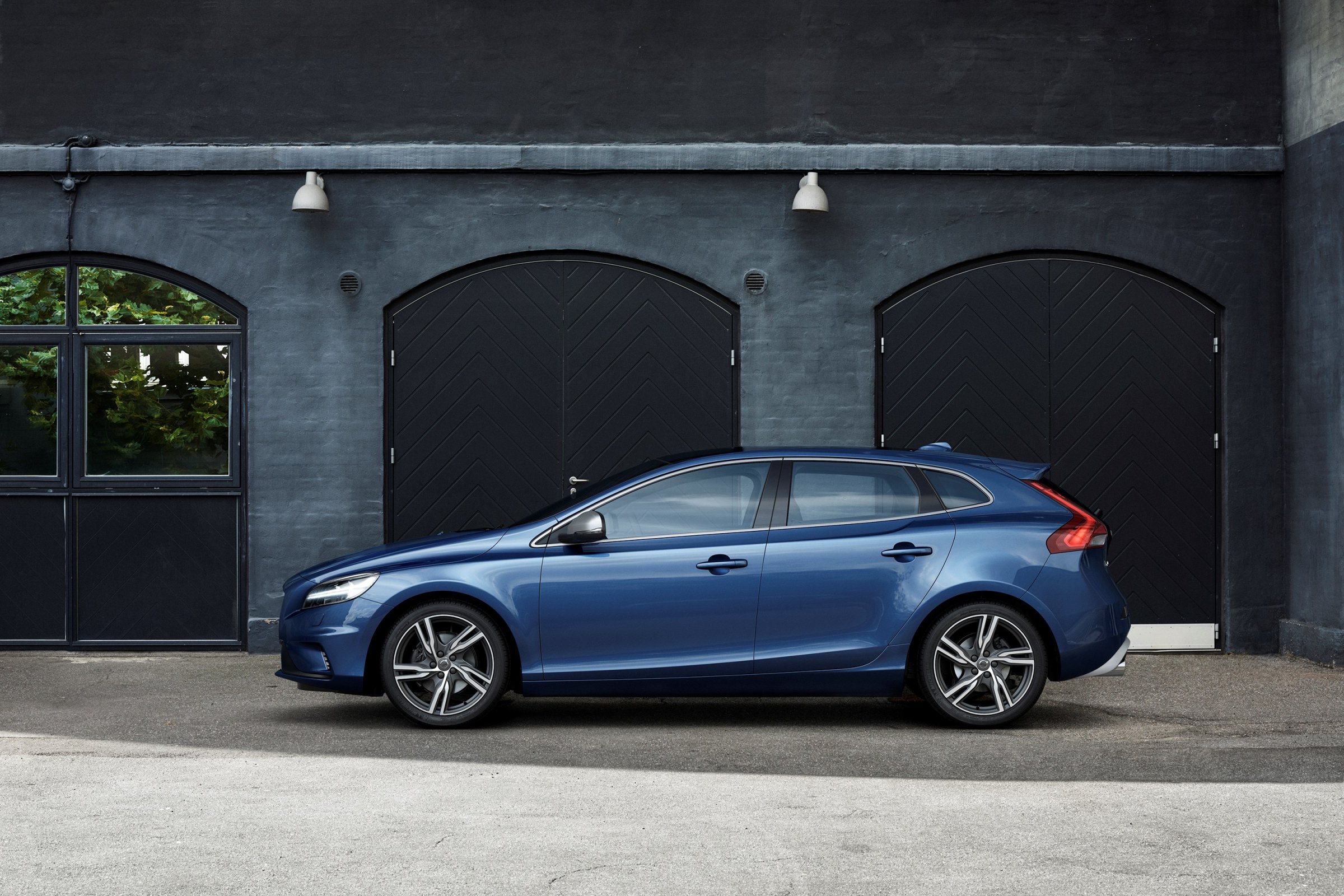  Volvo V40 R-Design 2017        