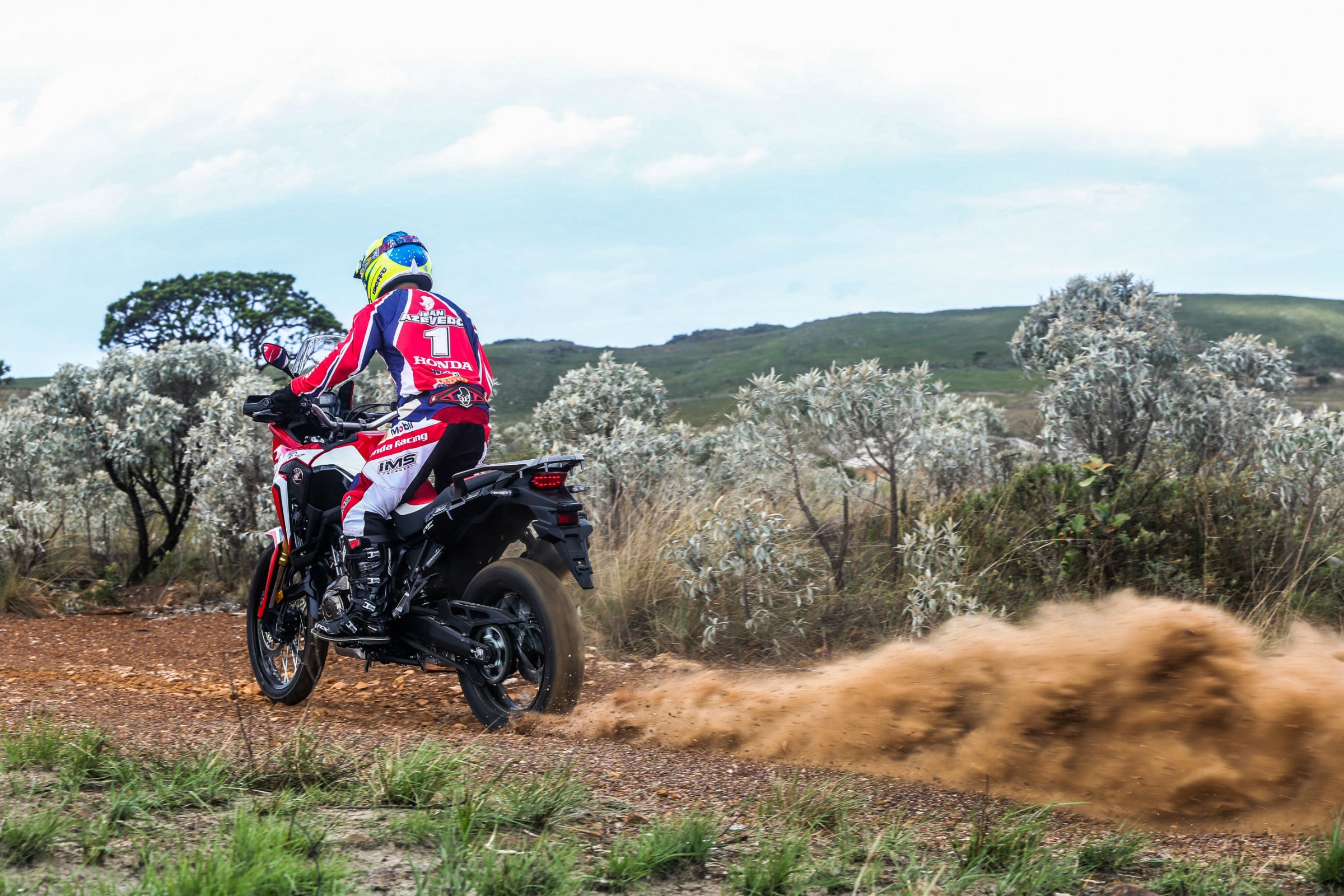 hondaafricatwin_20162.jpg