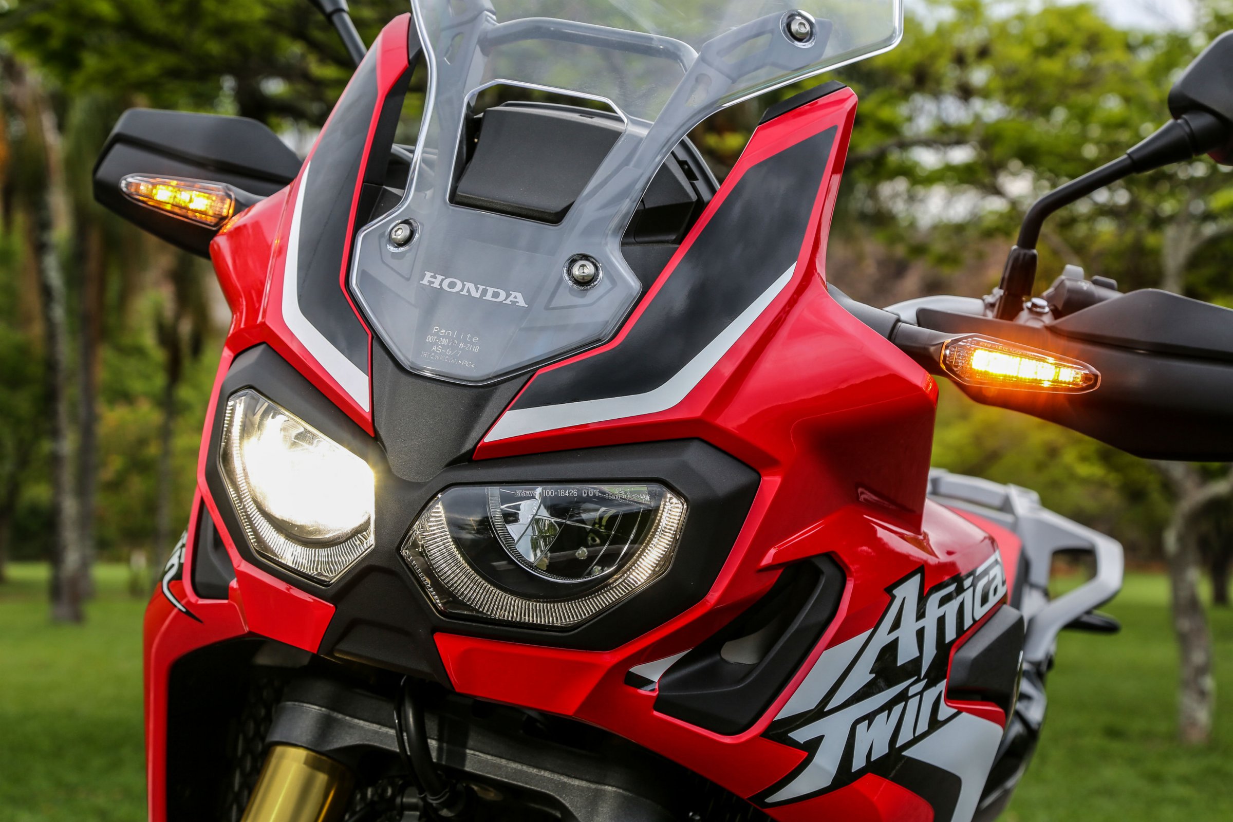  hondaafricatwin_20168.jpg