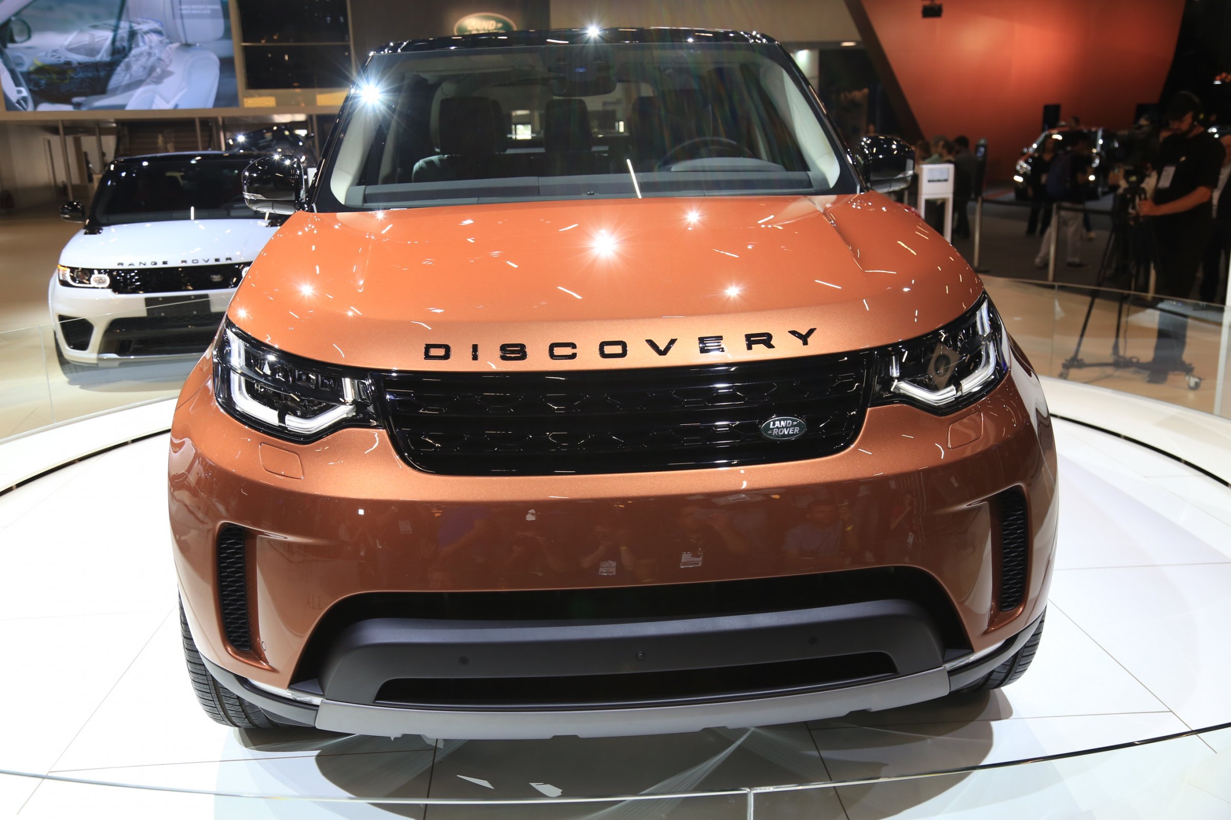  Land Rover Discovery    