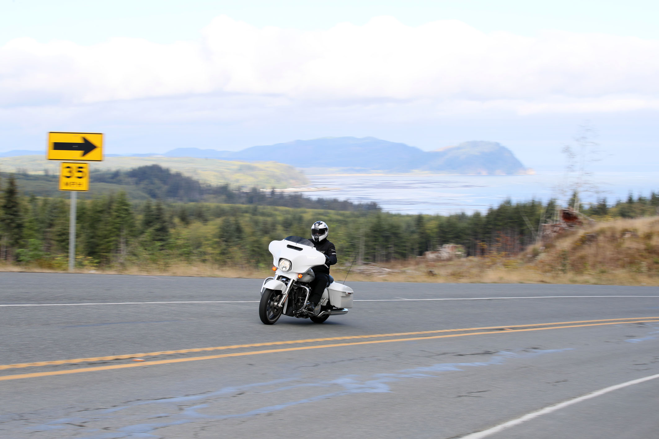  539mototeste_hd_street_glide_special_03_0.jpg                