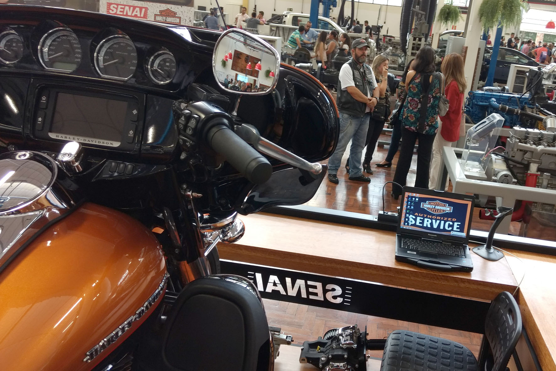 Harley-Davidson faz parceria com Senai