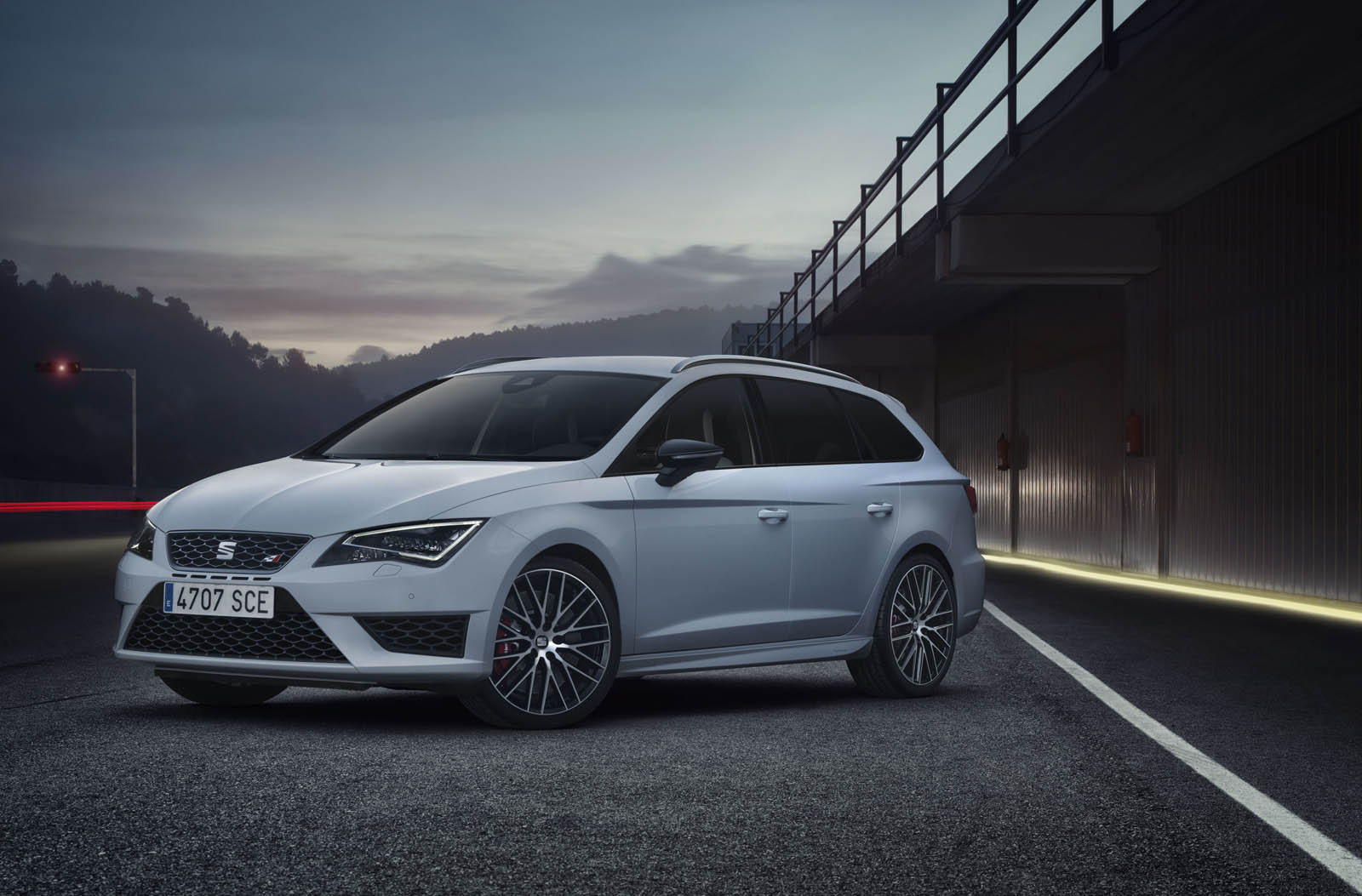  seat leon cupra st    