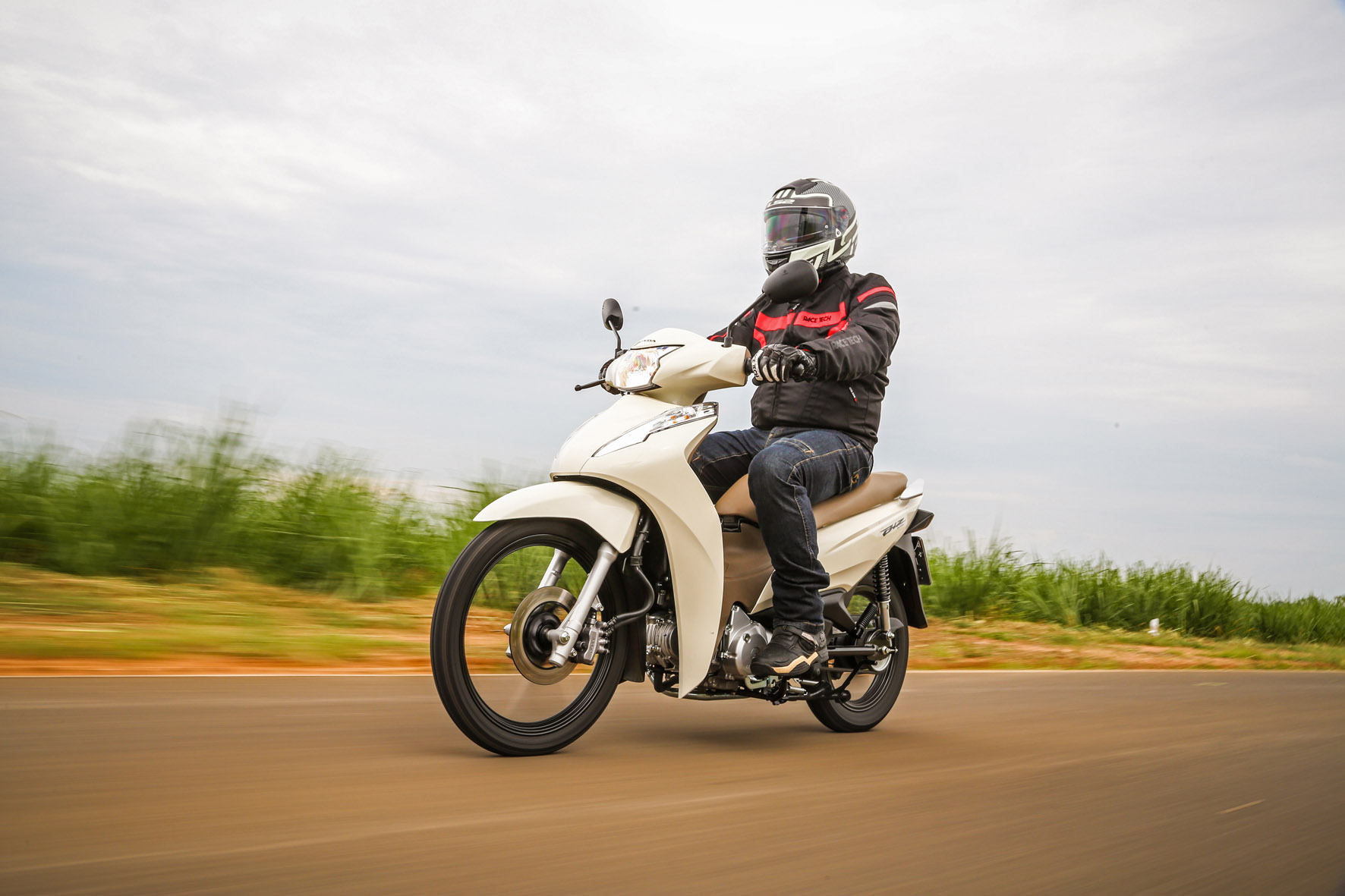 Honda PCX x Honda Biz 2018
