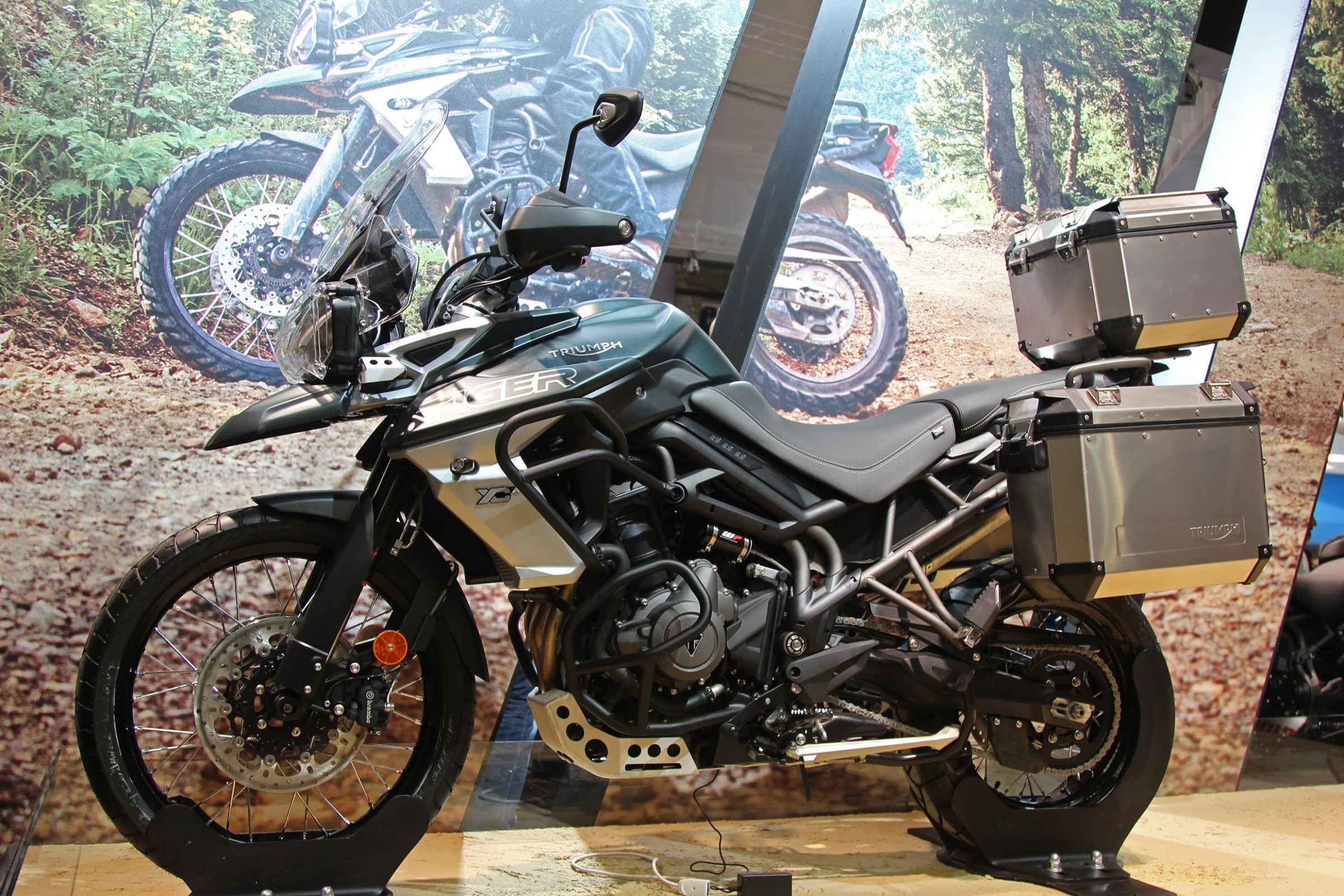 Nova Triumph Tiger 800