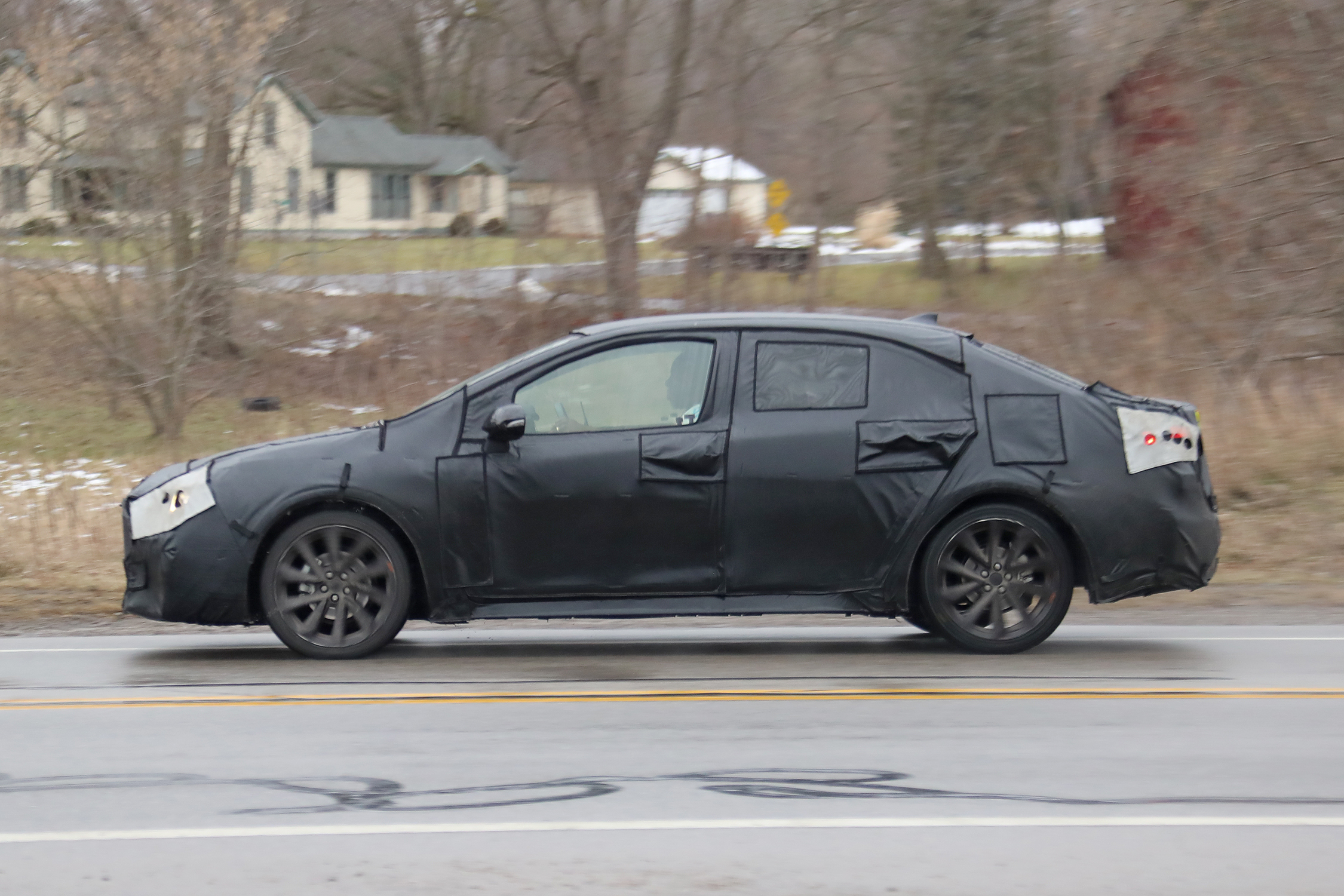 Toyota Corolla 2020 camuflado testes eua Automedia