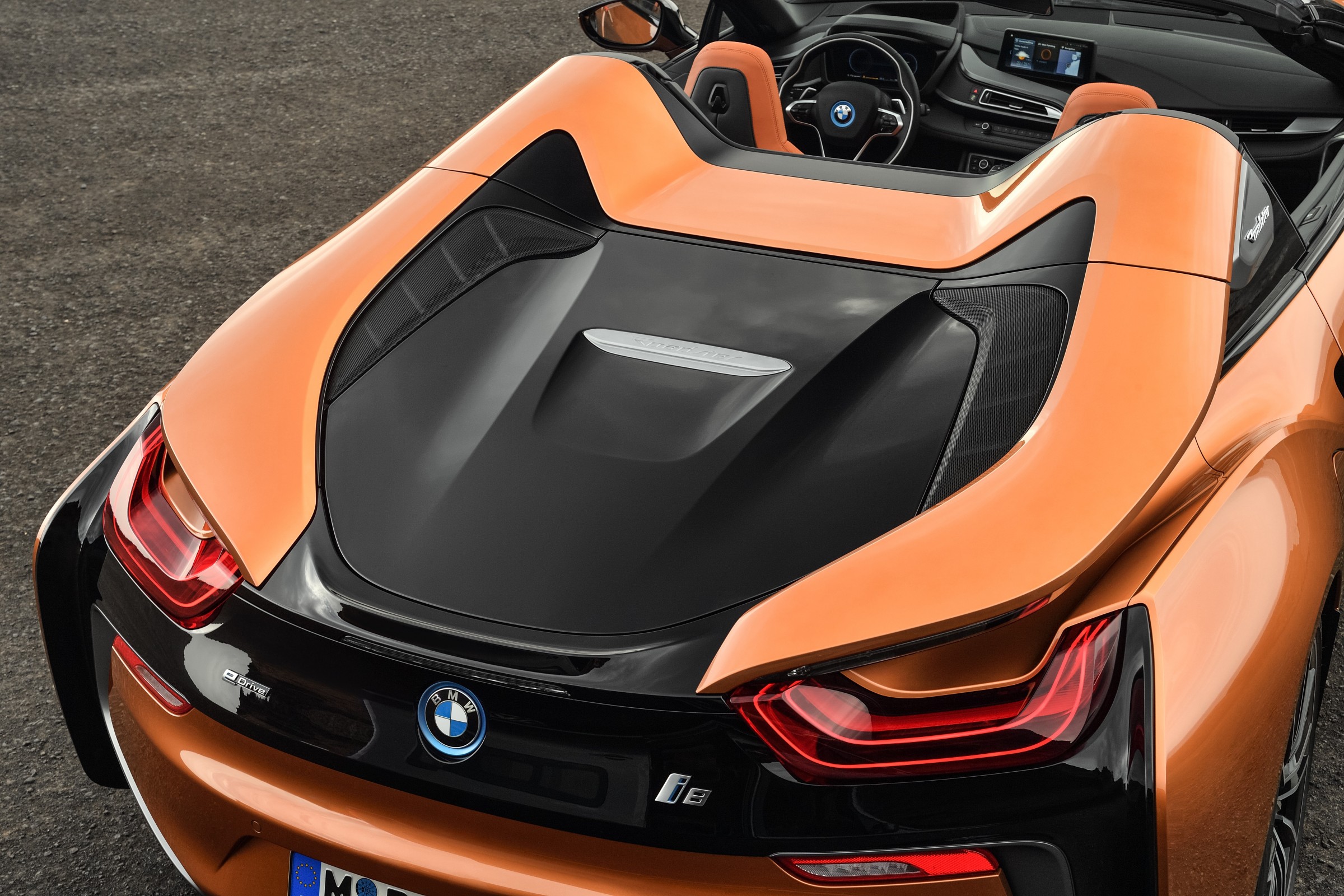 2018 BMW i8 Roadster e Cupê Salão de Los Angeles