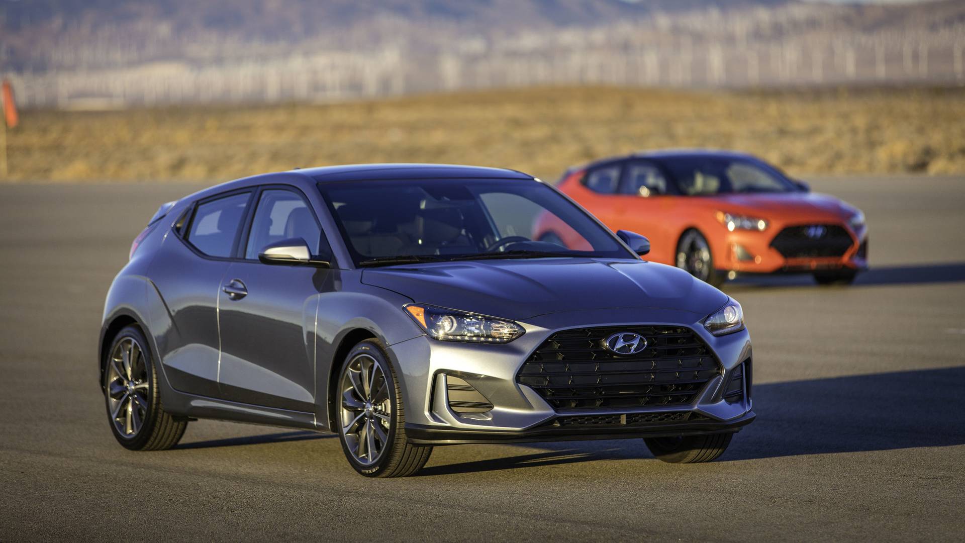2019-hyundai-veloster_1.jpg