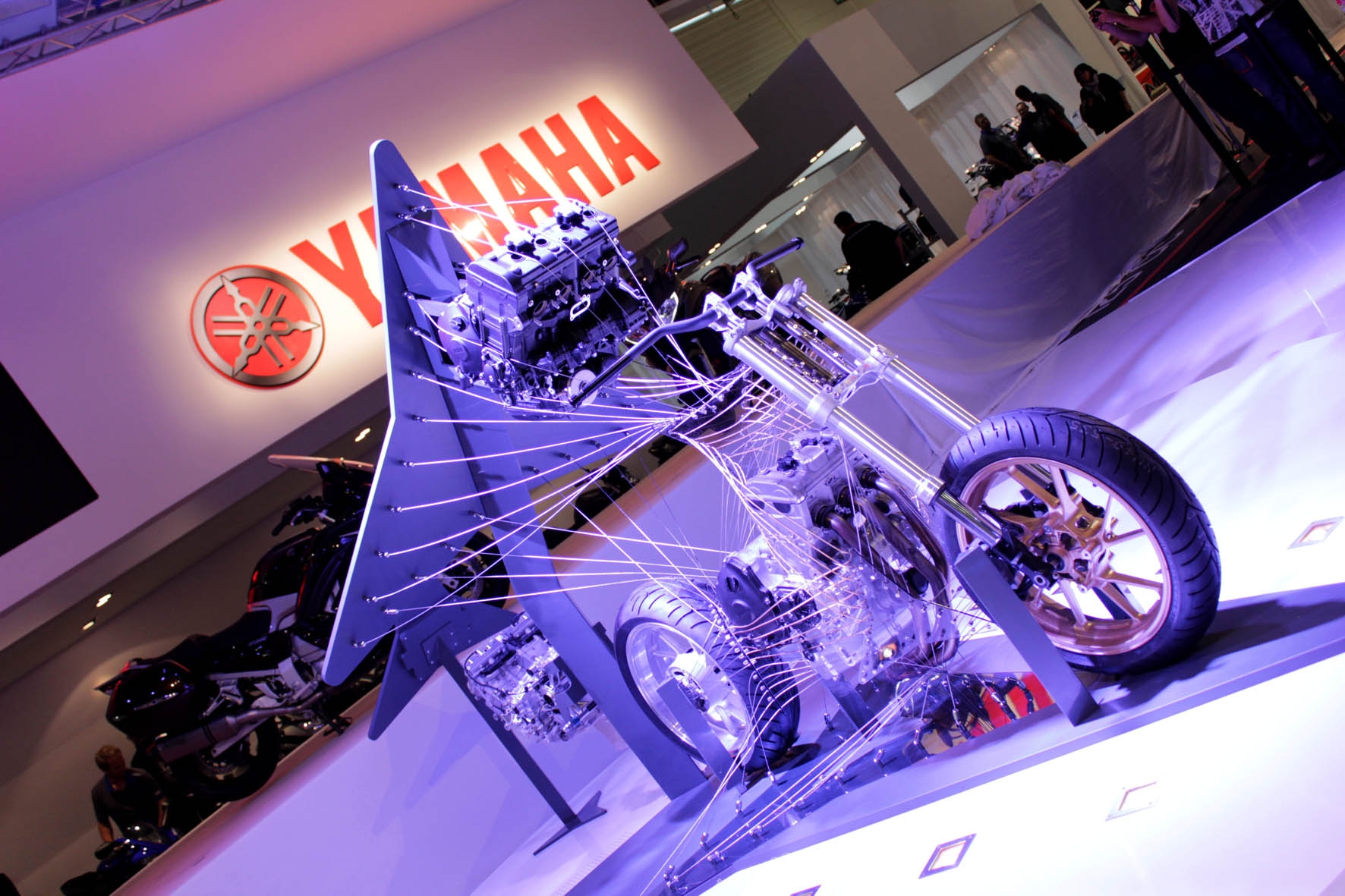 Conceito Yamaha Três Cilindros