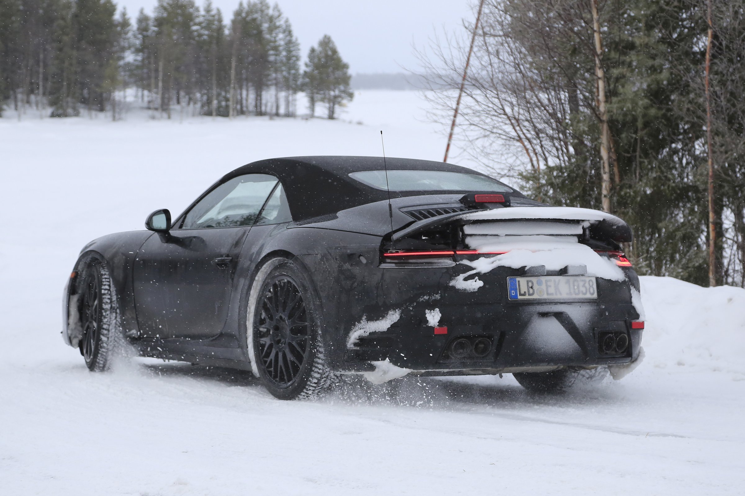  Flagra Porsche 911 Cabrio    