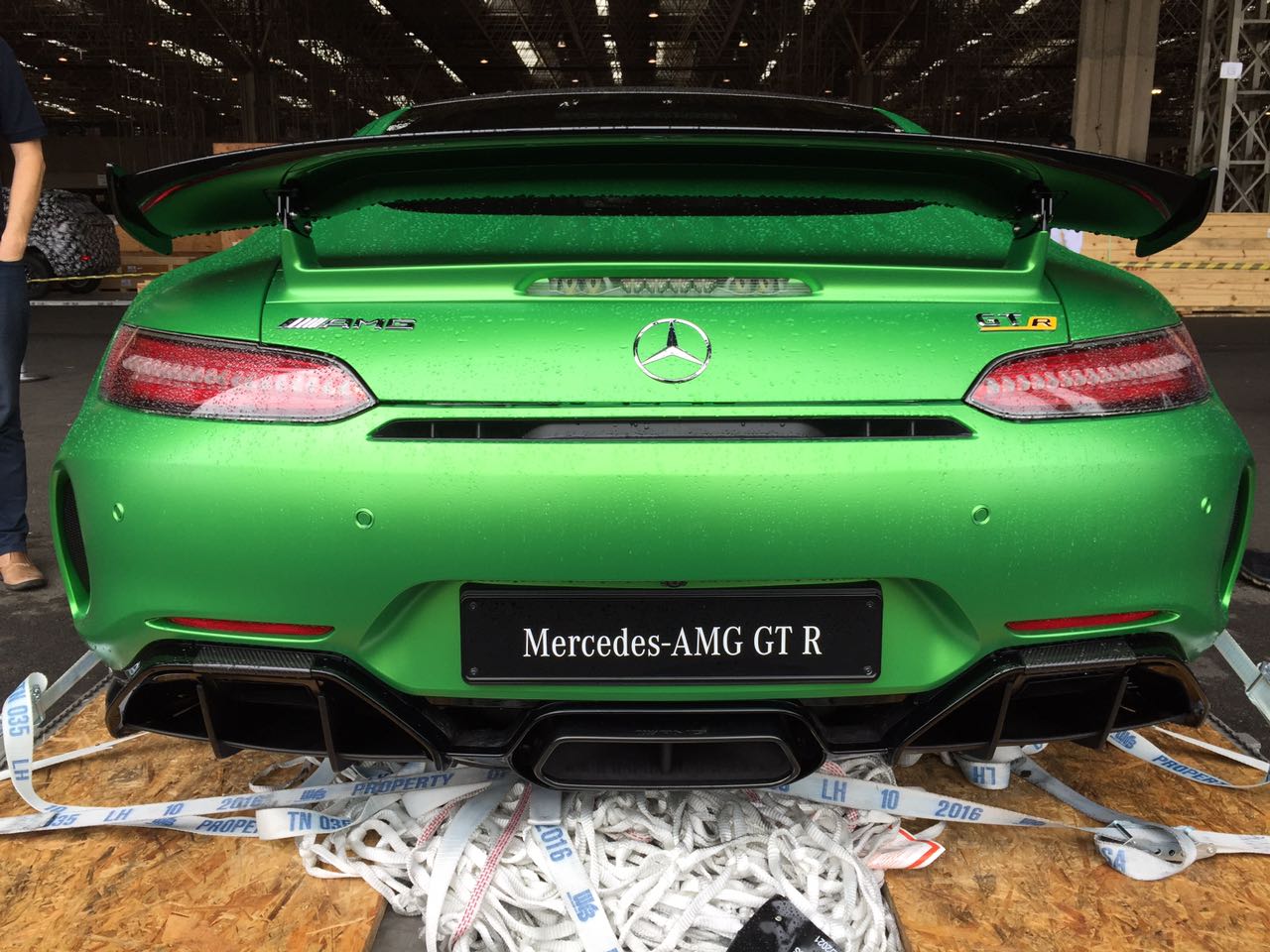 Flagra Mercedes-AMG GT R 