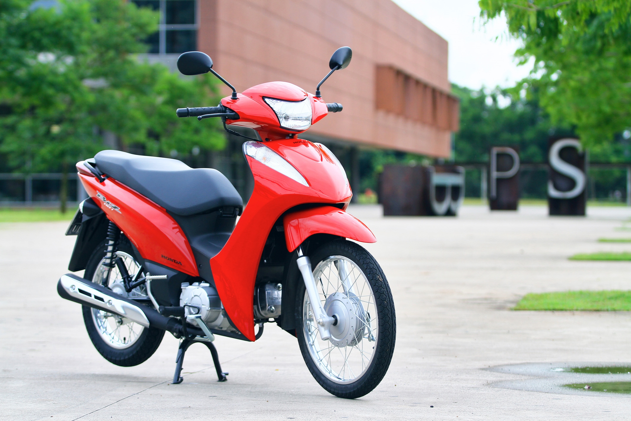 3_honda_biz_110i.jpg