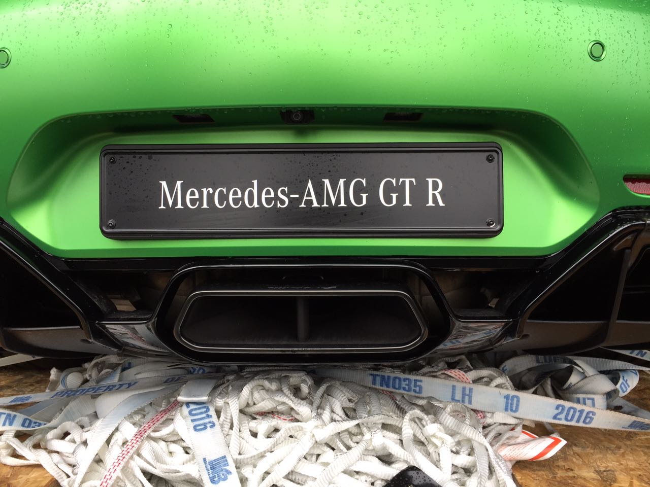 Flagra Mercedes-AMG GT R