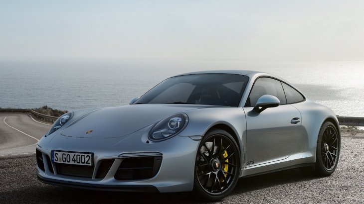 911 GTS é Porsche luxuoso sem perder a alma esportiva da marca