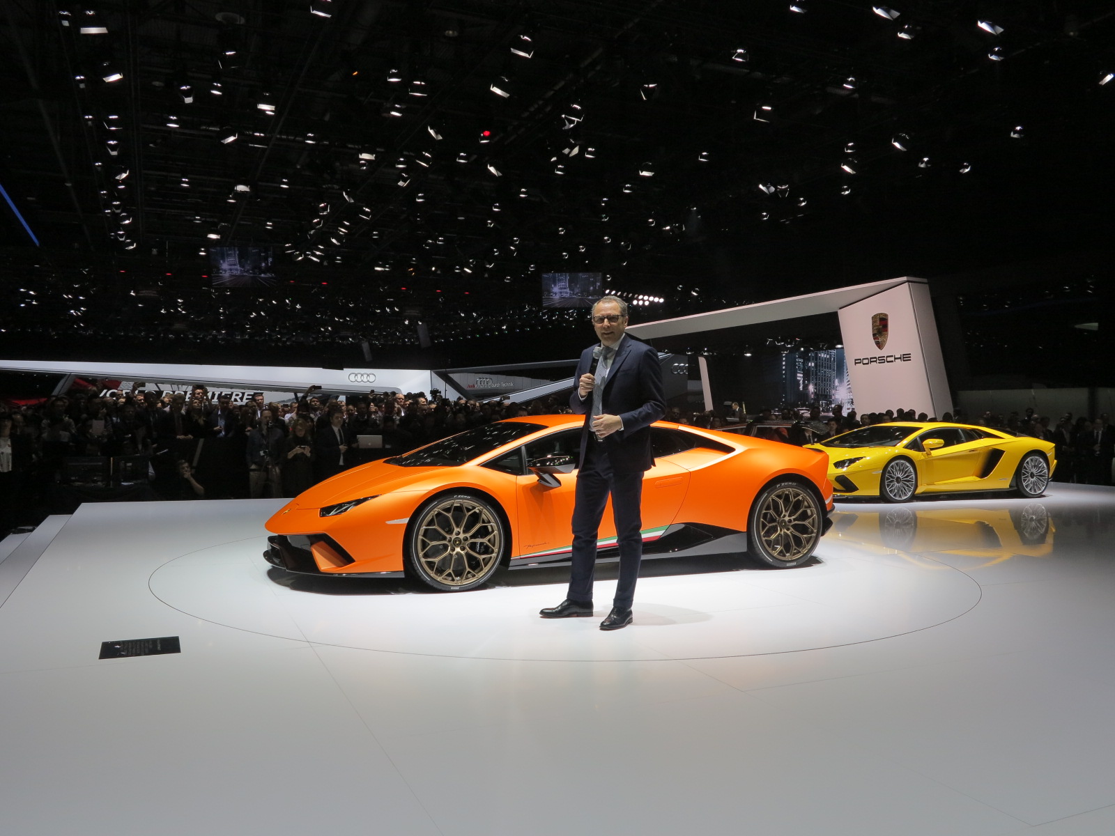  Lamborghini Huracán Performante    