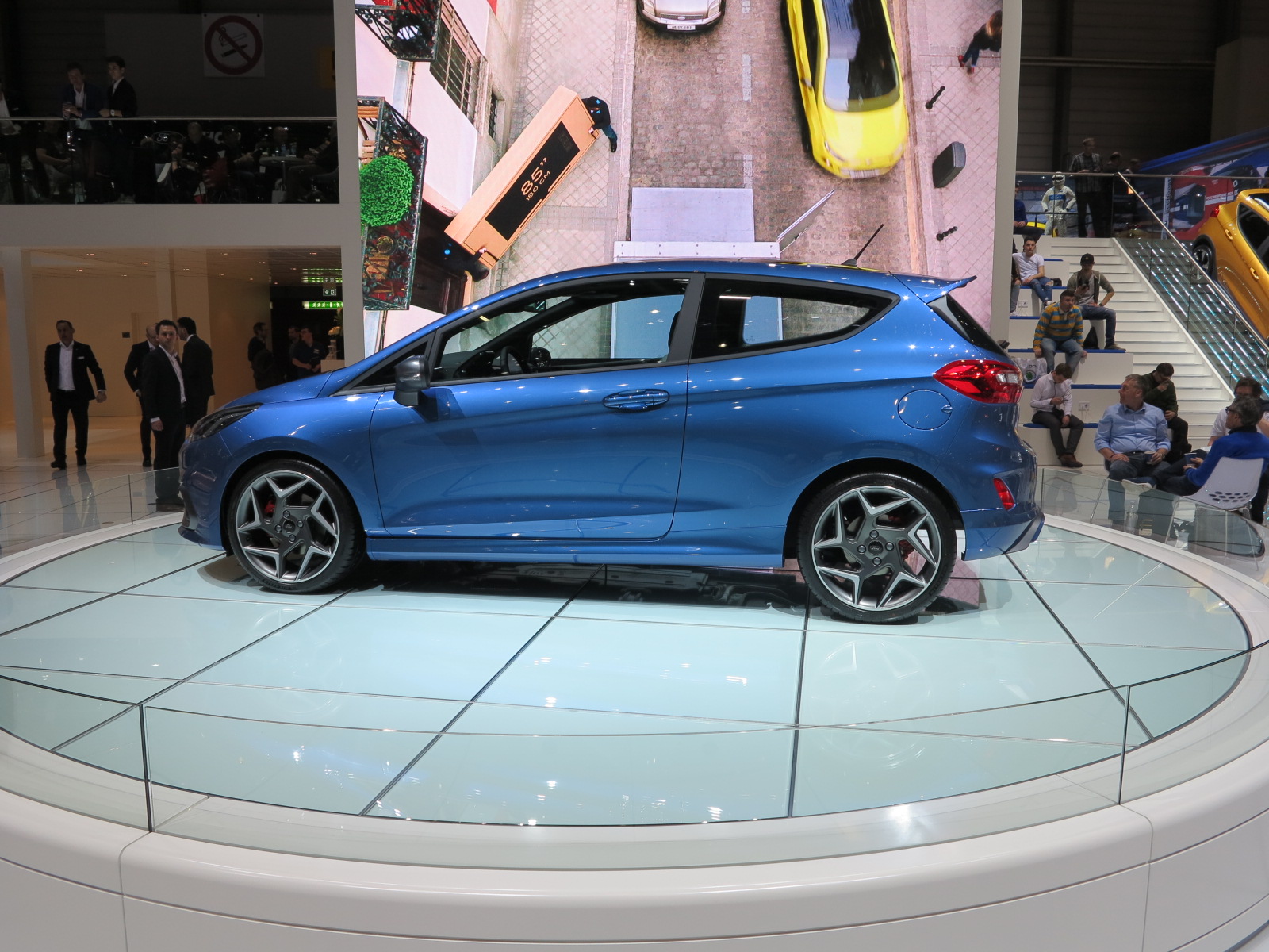  Ford Fiesta ST      