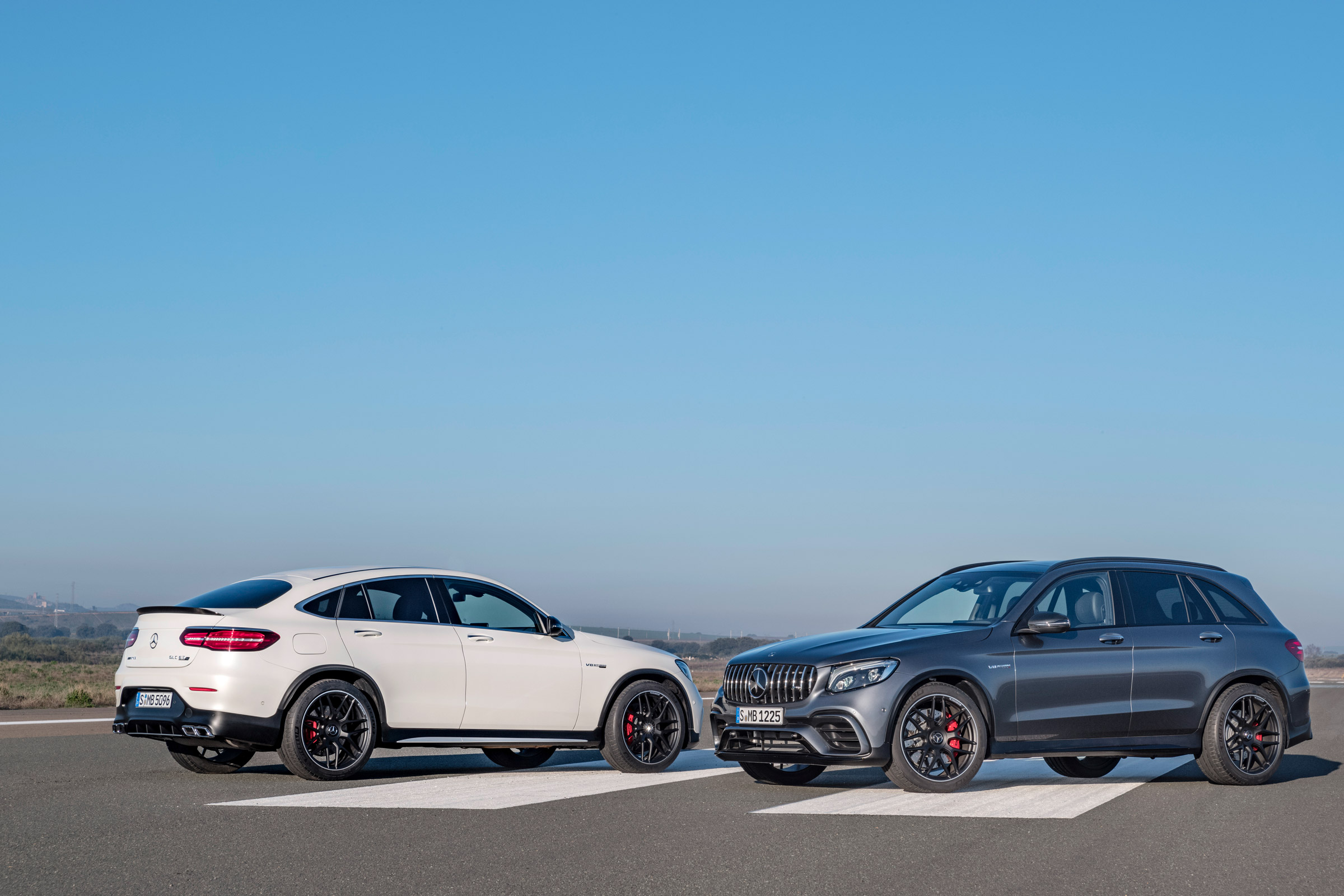  Mercedes-AMG GLC 63 e Coupé    