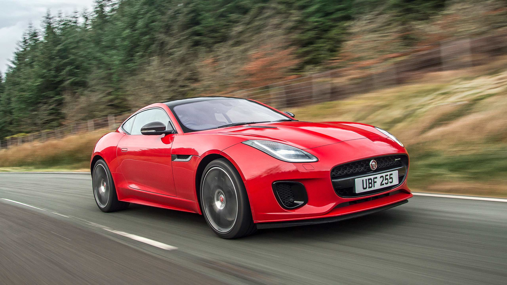  Jaguar F-Type 2.0 Turbo  