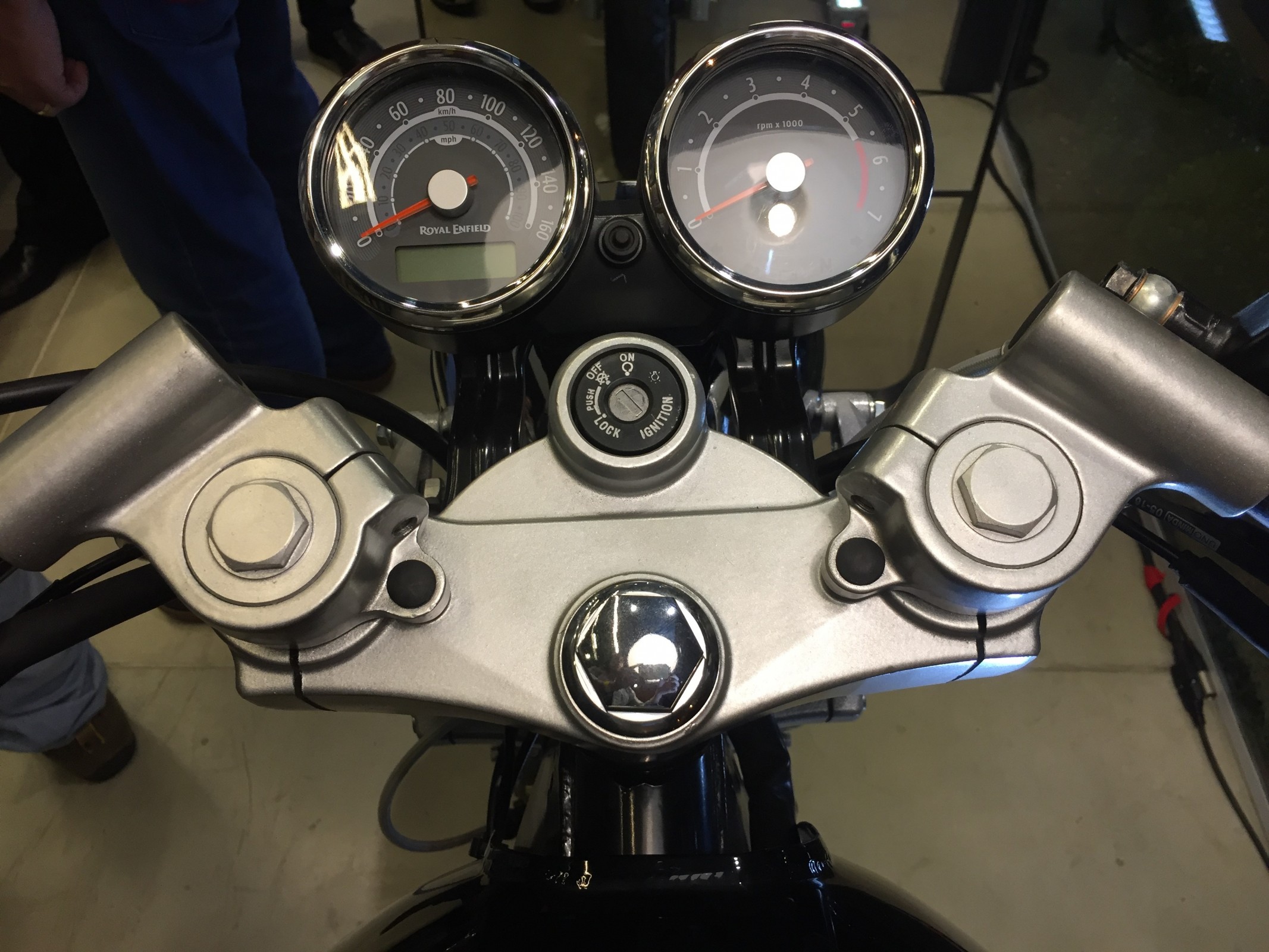 Painel Royal Enfield Continental GT
