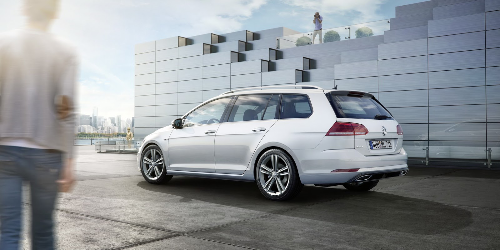 Volkswagen Golf Variant R