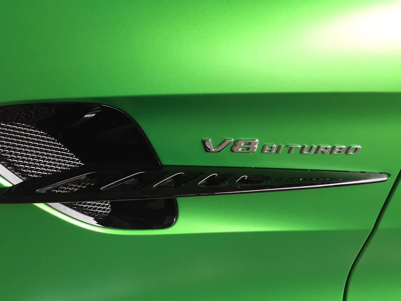 Flagra Mercedes-AMG GT R