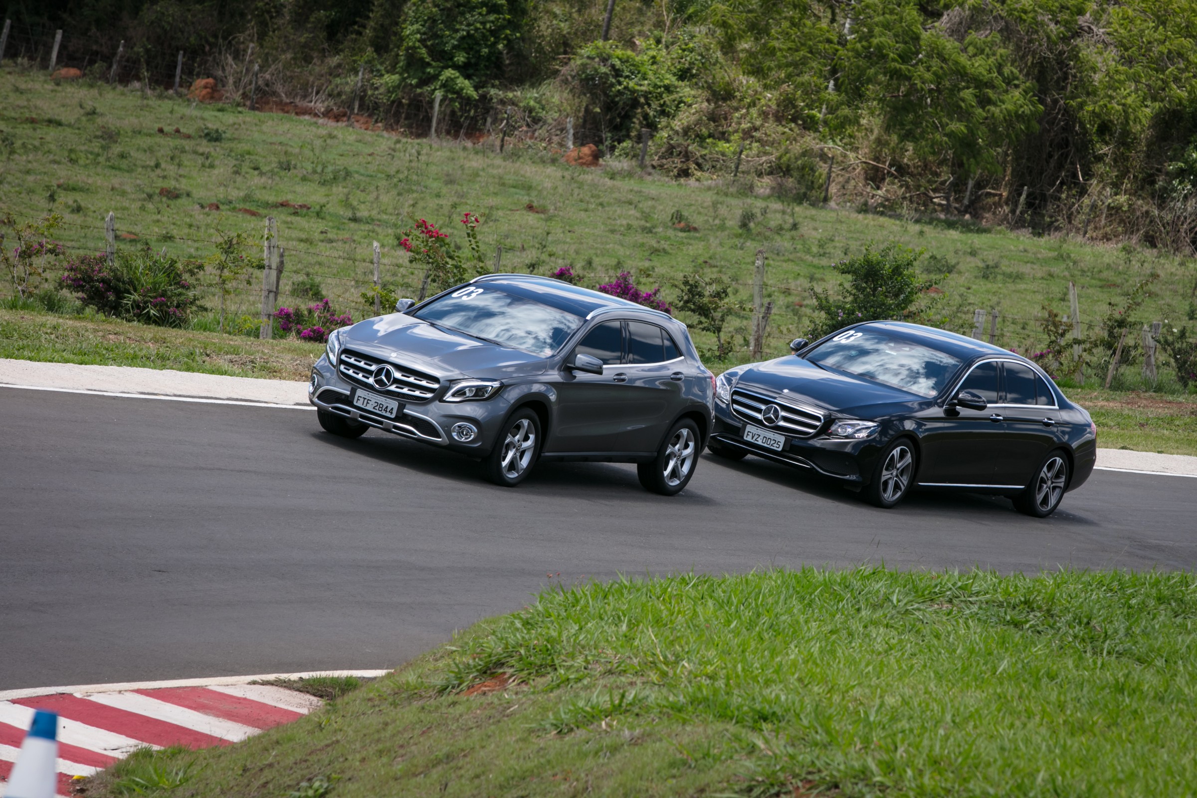 Material Mercedes-Benz Experience 2018 on off-road