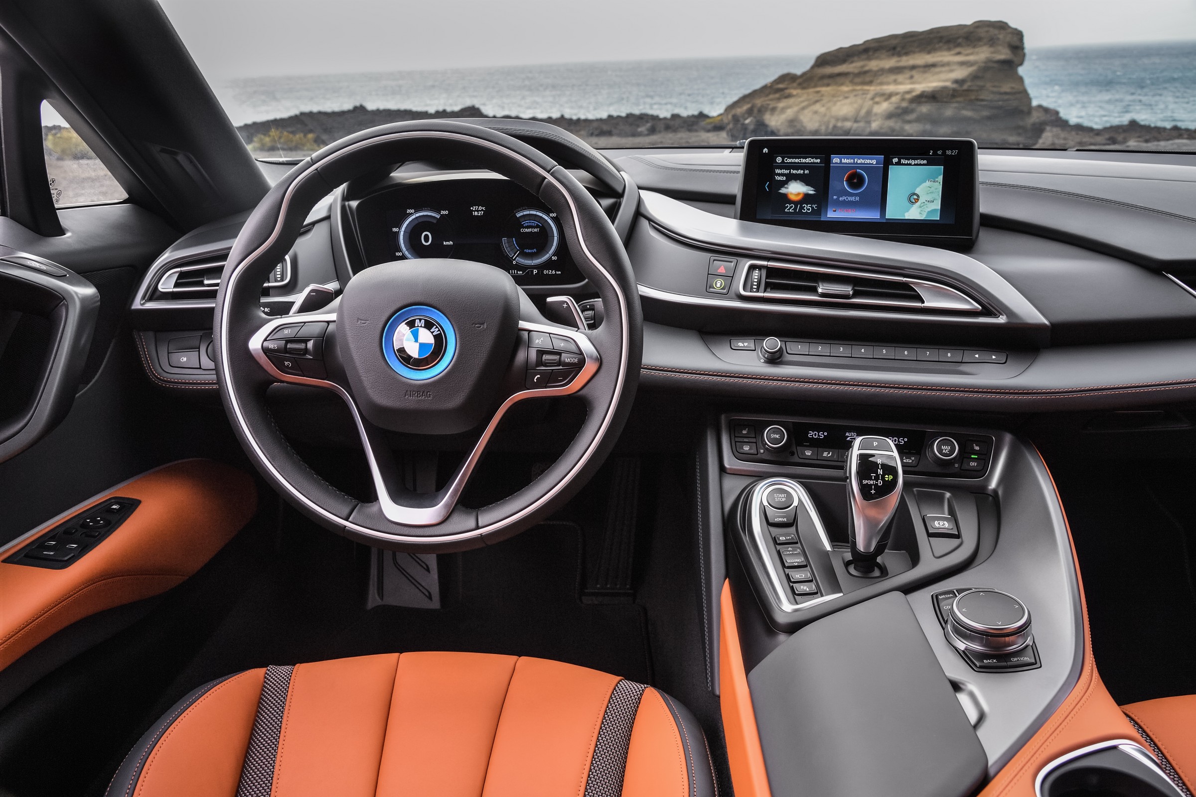 2018 BMW i8 Roadster e Cupê Salão de Los Angeles