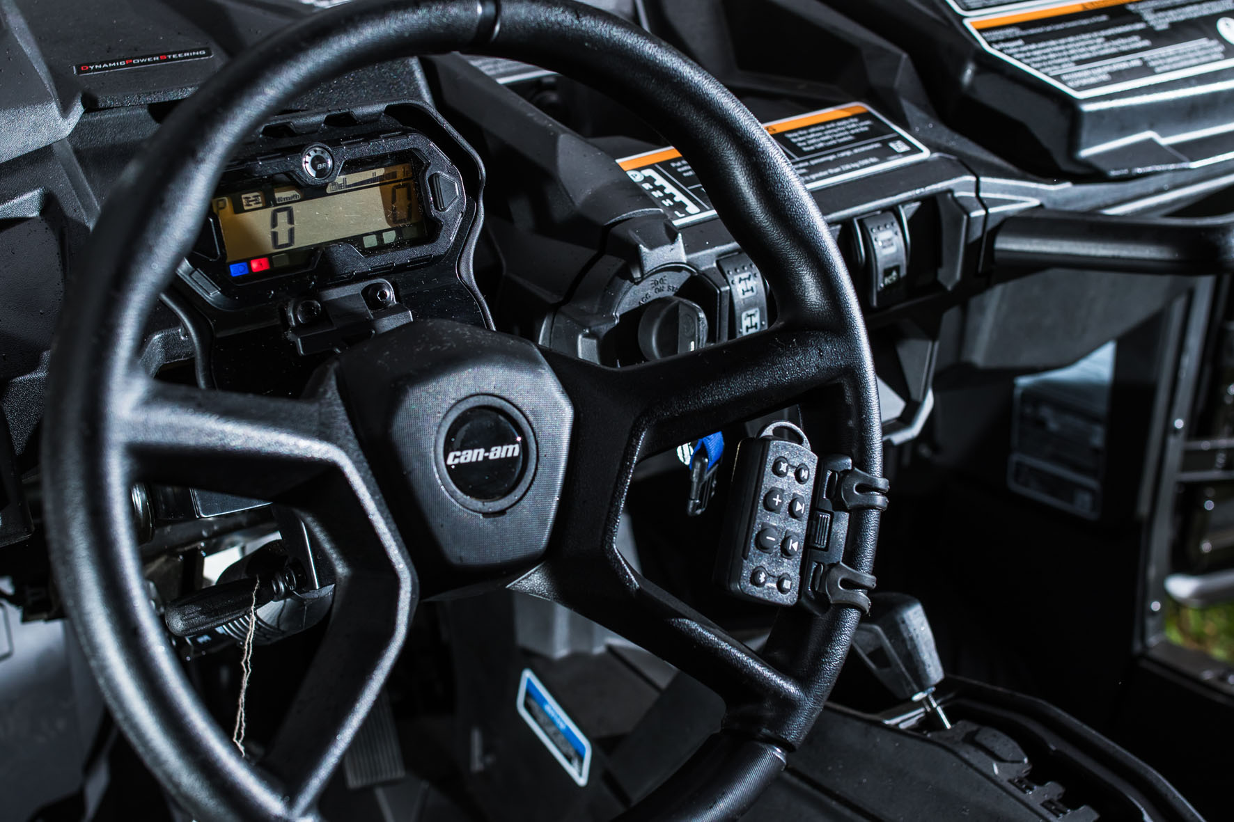 Can-Am Maverick Trail 