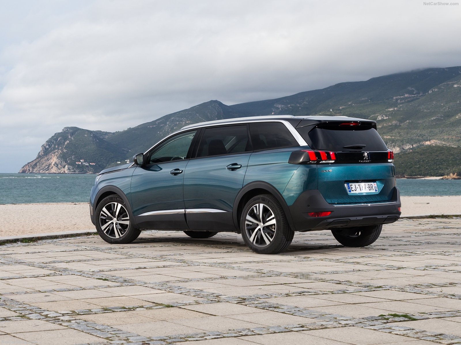 Peugeot 5008 2017