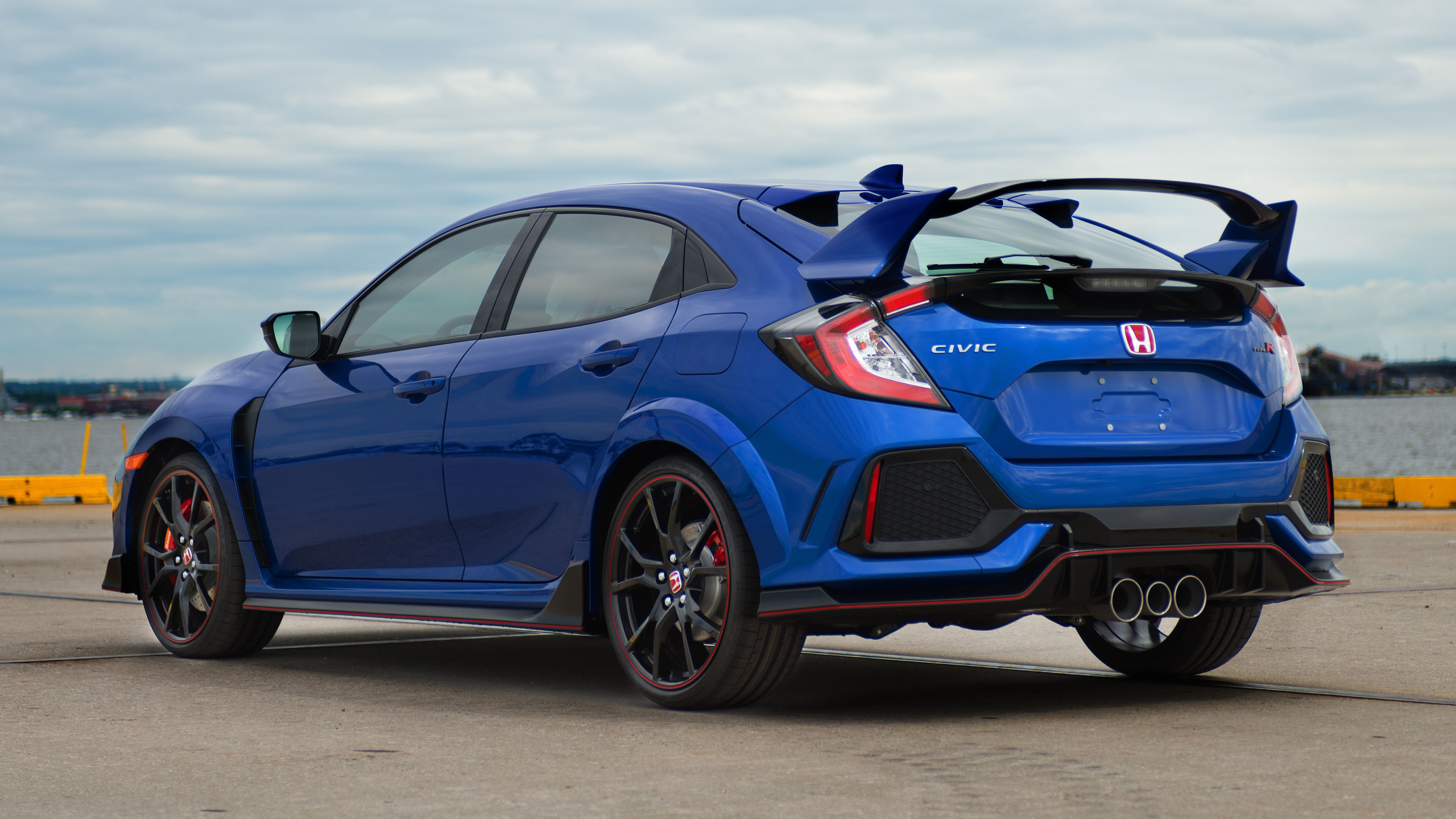 civic type r leilao traseira